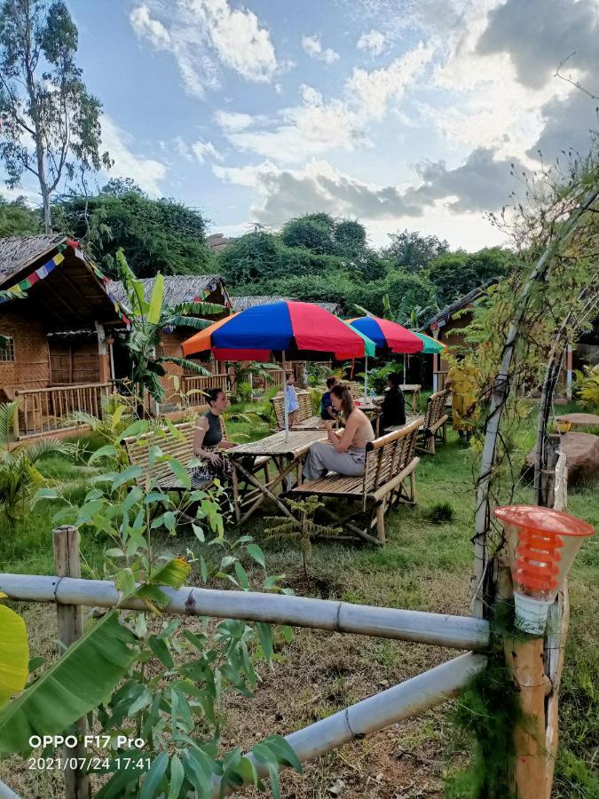 Island Vibes Hampi Guesthouse Ngoại thất bức ảnh