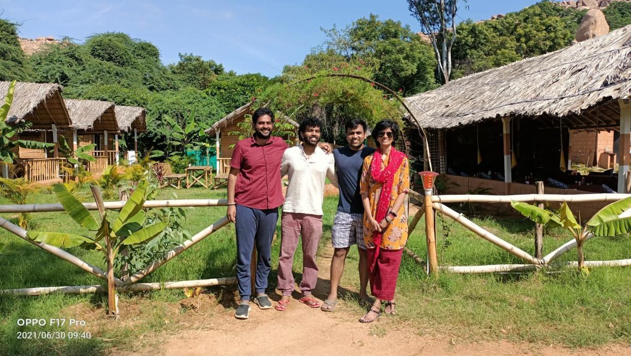 Island Vibes Hampi Guesthouse Ngoại thất bức ảnh
